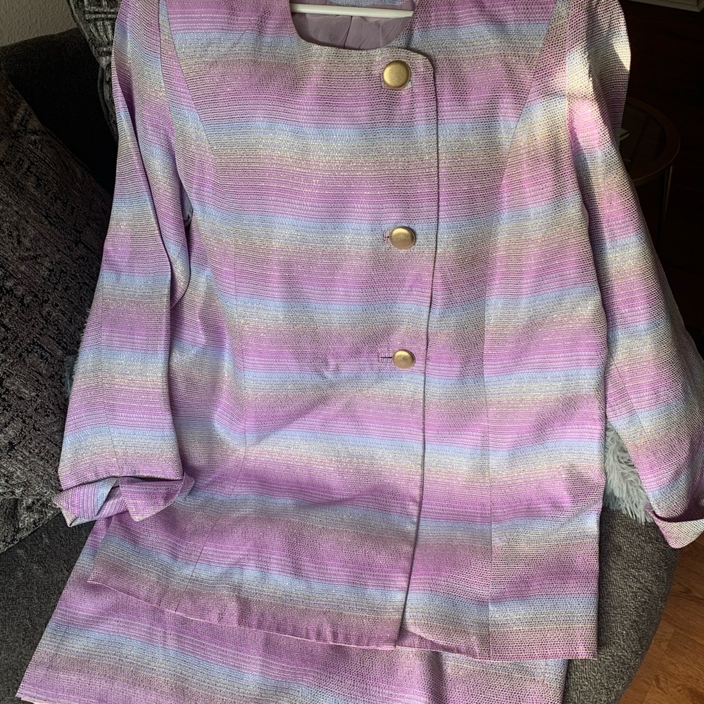 multi color skirt suit